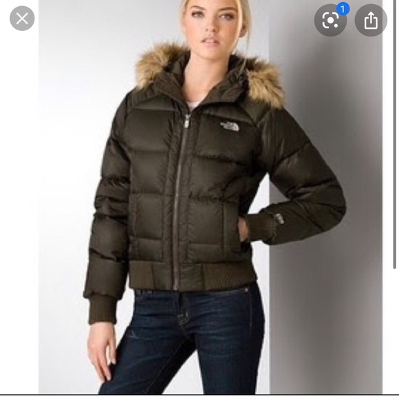 olive green north face jacket